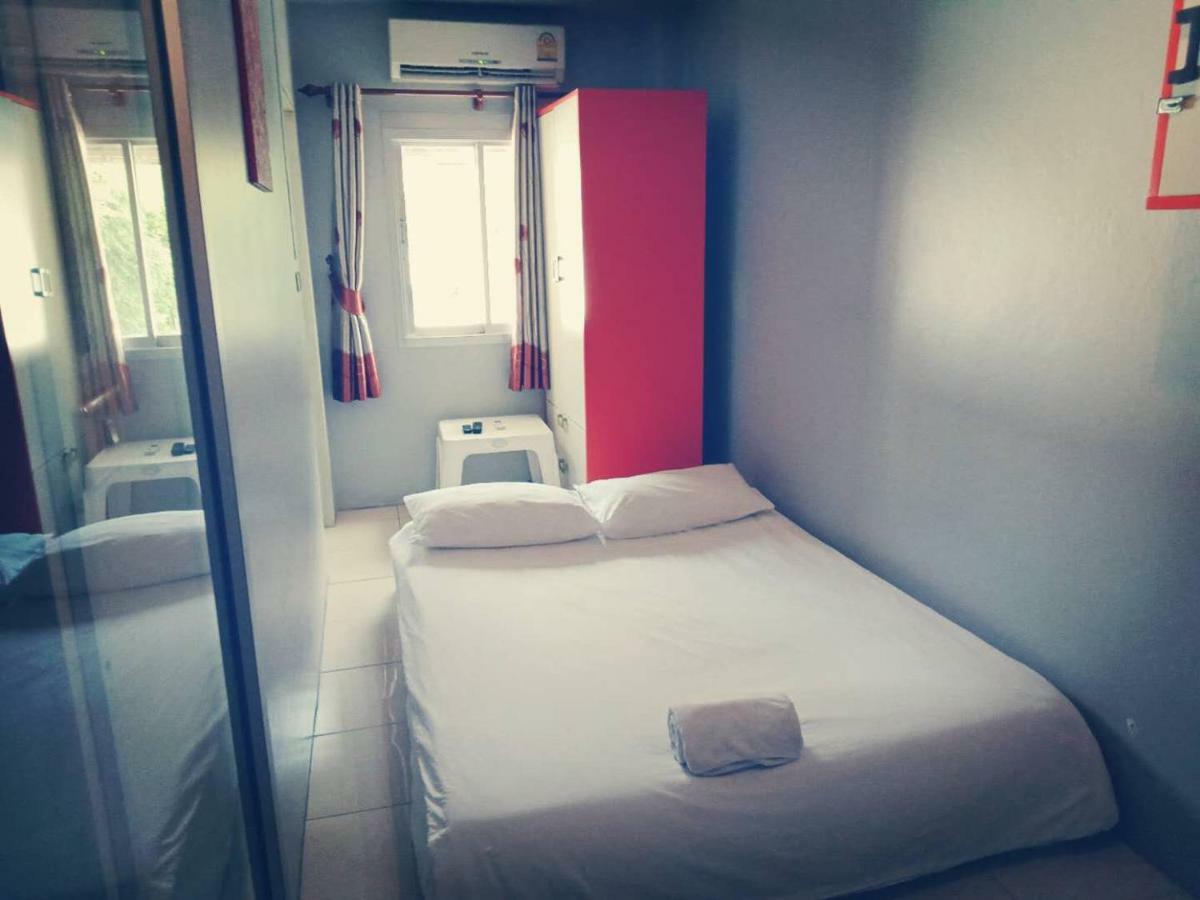 Luna Guesthouse And Travel Rawai Экстерьер фото
