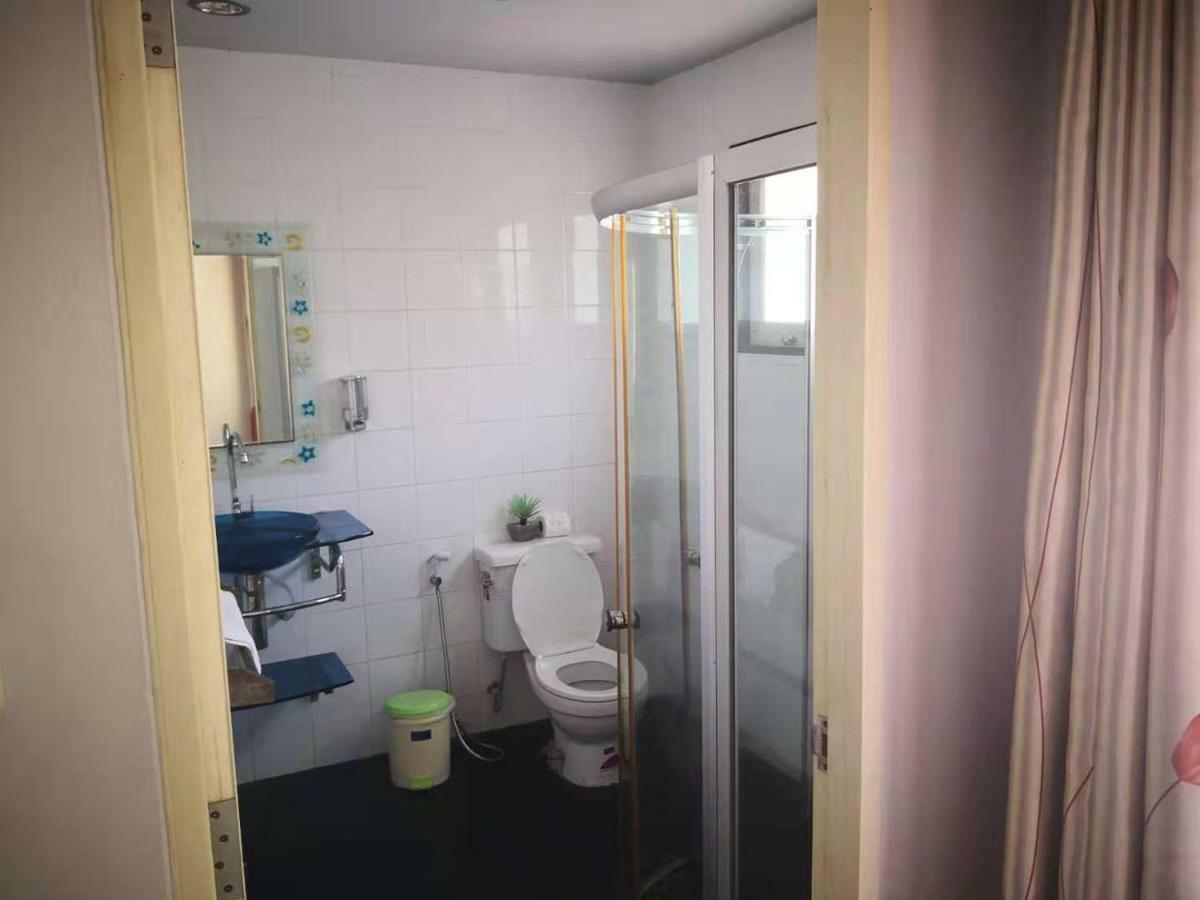 Luna Guesthouse And Travel Rawai Экстерьер фото
